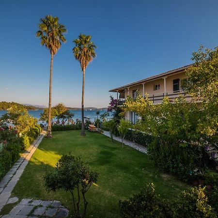 Elati Beach Aparthotel Nydri  Buitenkant foto