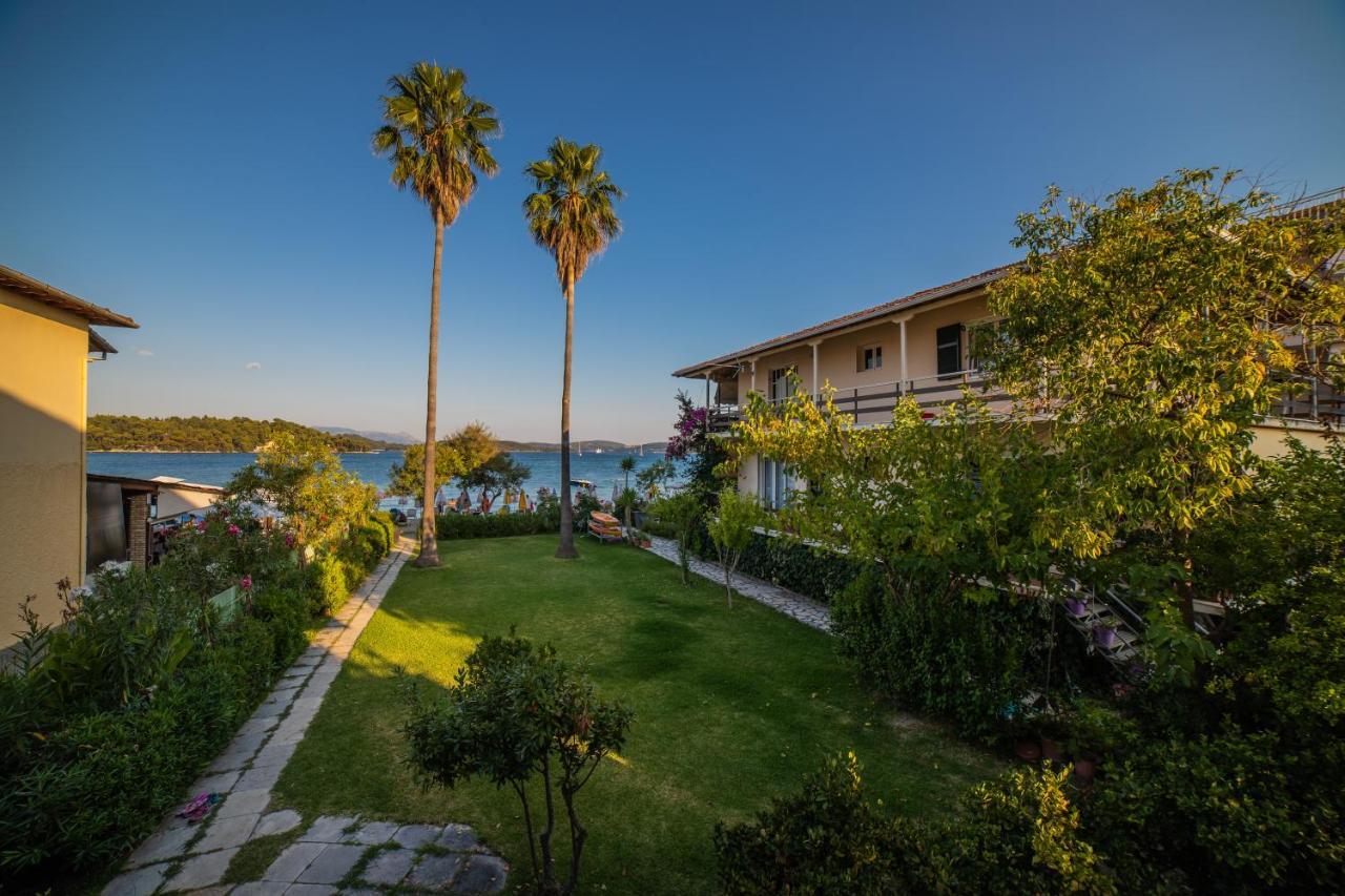 Elati Beach Aparthotel Nydri  Buitenkant foto